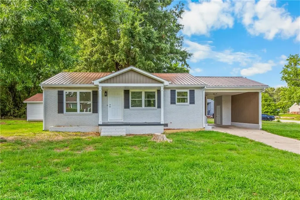 2305 Friends Avenue, High Point, NC 27260 - #1