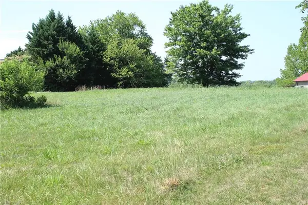 1085 Old Highway 21, State Road, NC 28676