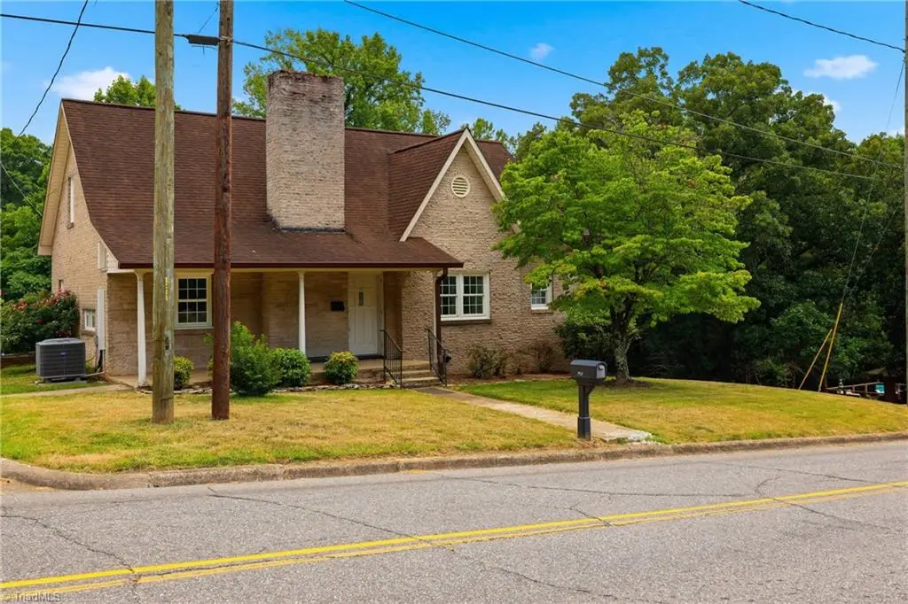 913 I Street, North Wilkesboro, NC 28659 - #1