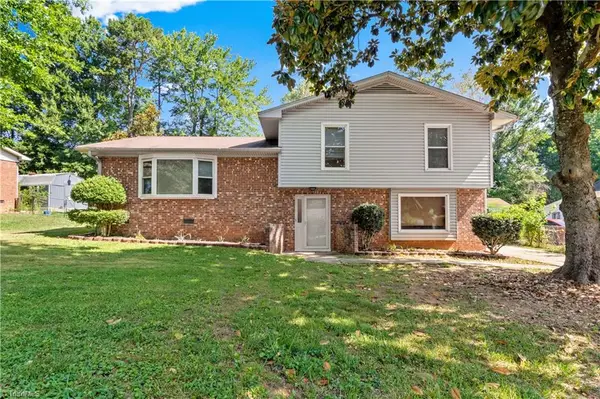103 Flintfield Drive, Winston-Salem, NC 27103