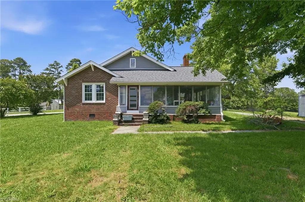 5853 Riverdale Drive, Jamestown, NC 27282 - #1