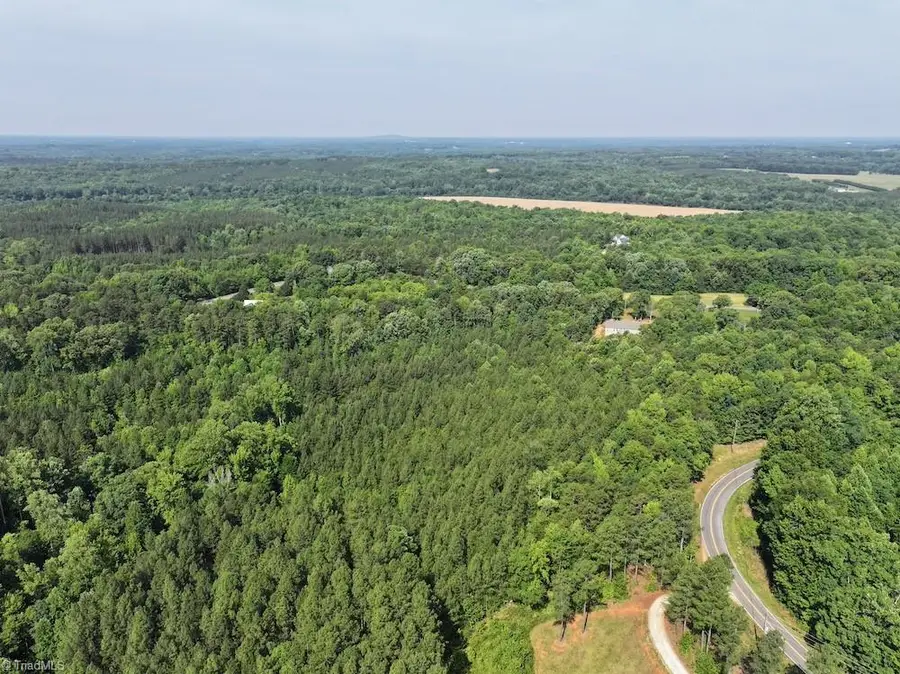 1048 N Goat Pasture Road, Lexington, NC 27295 - #2