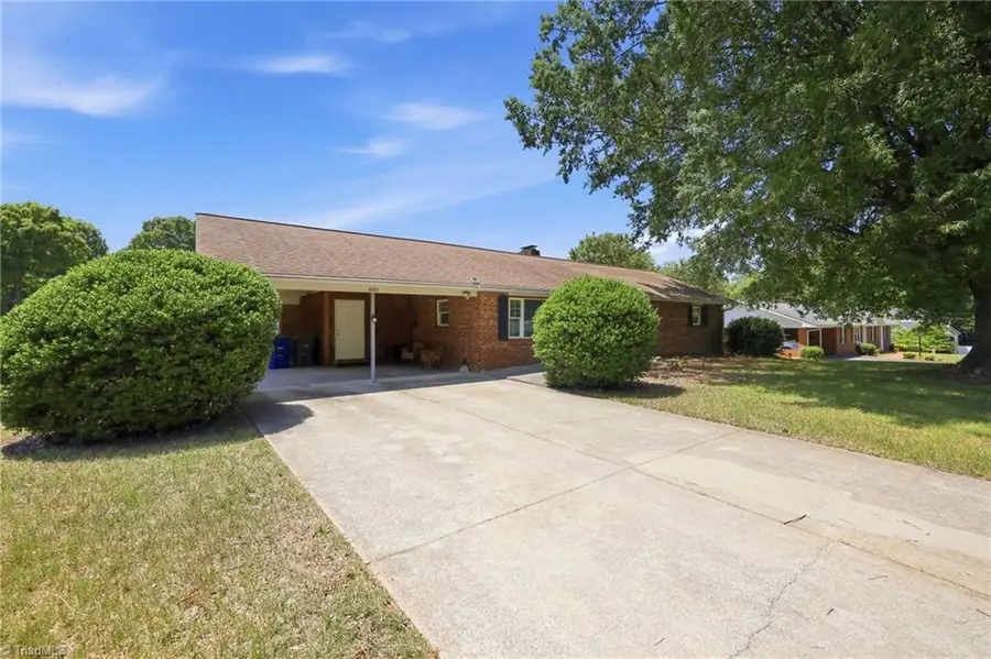 850 Minorcas Road, Winston Salem, NC 27106 - #3