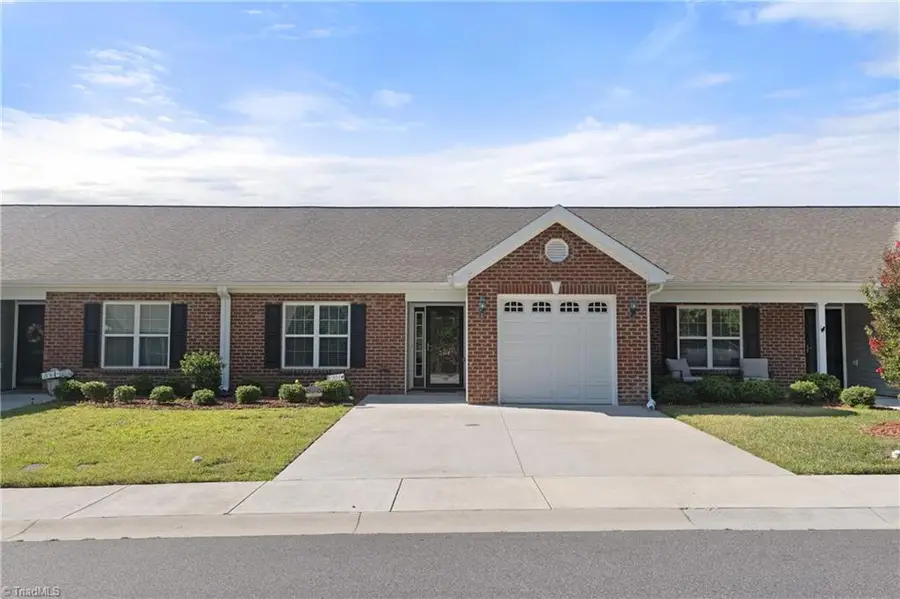 204 Oak Ridge Drive, Archdale, NC 27263 - #2