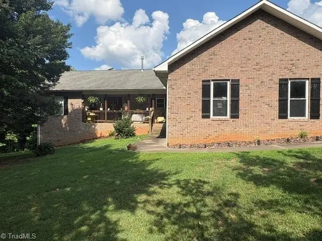 226 Barefield Drive, Millers Creek, NC 28651 - #2