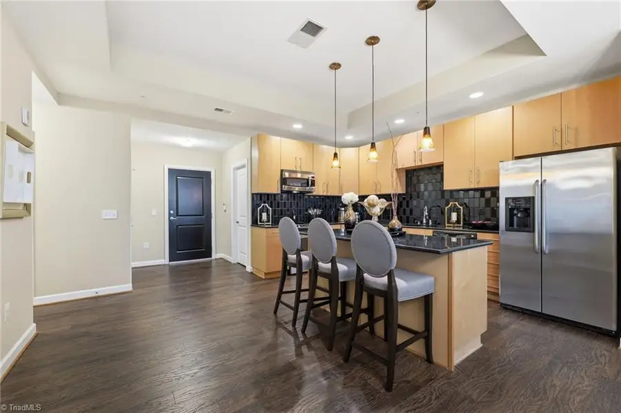 201 Elm Street #901, Greensboro, NC 27401 - #3