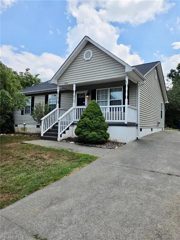 180 Davidson Avenue, Winston-Salem, NC 27127