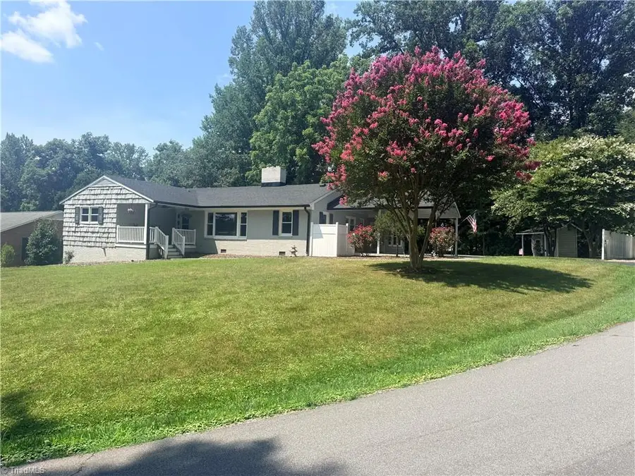 555 Shady Lane, Wilkesboro, NC 28697 - #2