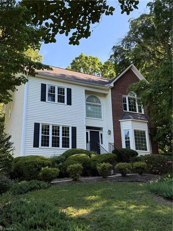 3165 Glenshire Drive, Winston-Salem, NC 27127