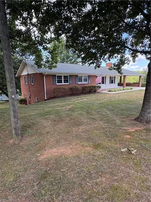 756 Welcome Home Ch Road, North Wilkesboro, NC 28659 - #2
