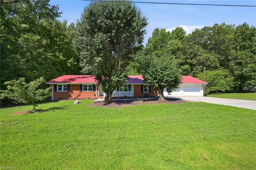 7106 Waterbury Drive, High Point, NC 27263 - #2
