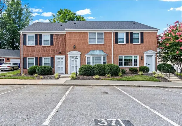 371 Hanover Arms Court, Winston-Salem, NC 27104