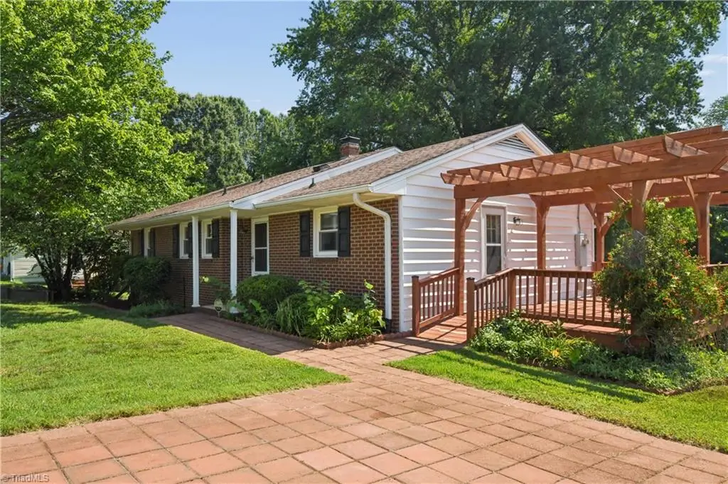 1011 Duggins Street, Kernersville, NC 27284 - #1