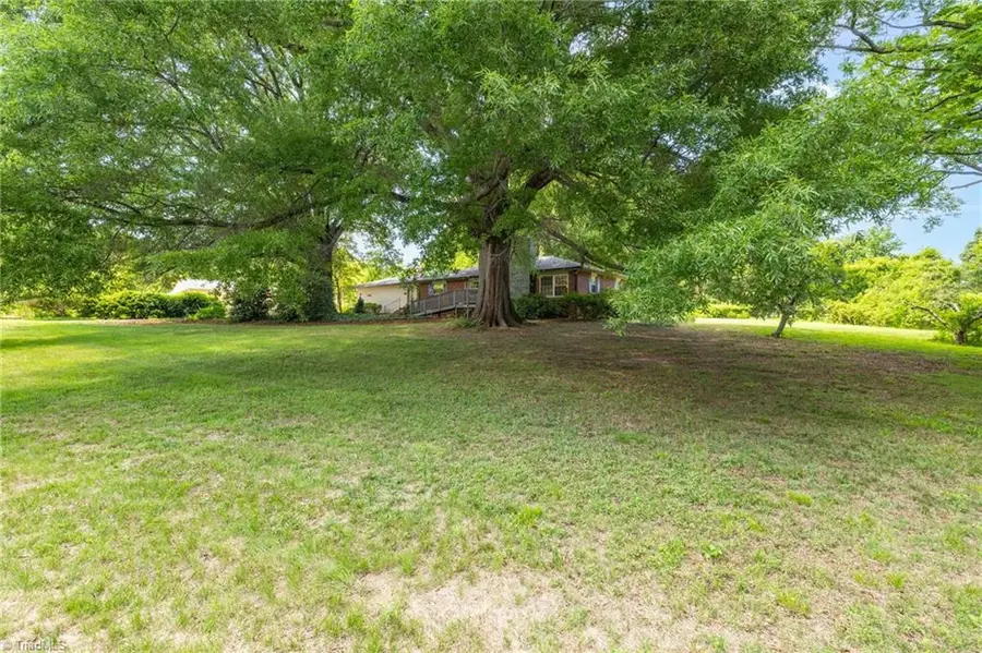 1327 Cox Avenue, High Point, NC 27263 - #2