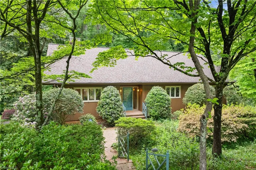 1090 Yorkshire Road, Winston Salem, NC 27106 - #1