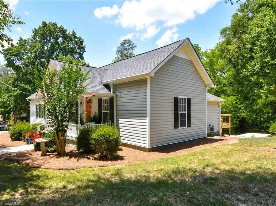 681 Sanford Avenue, Mocksville, NC 27028 - #2