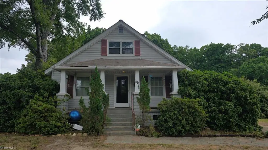 820 Walker Street, Reidsville, NC 27320 - #1