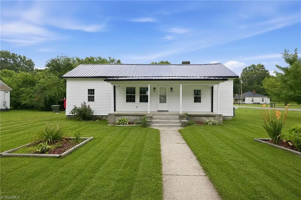 1202 Ridge Avenue, Eden, NC 27288 - #1