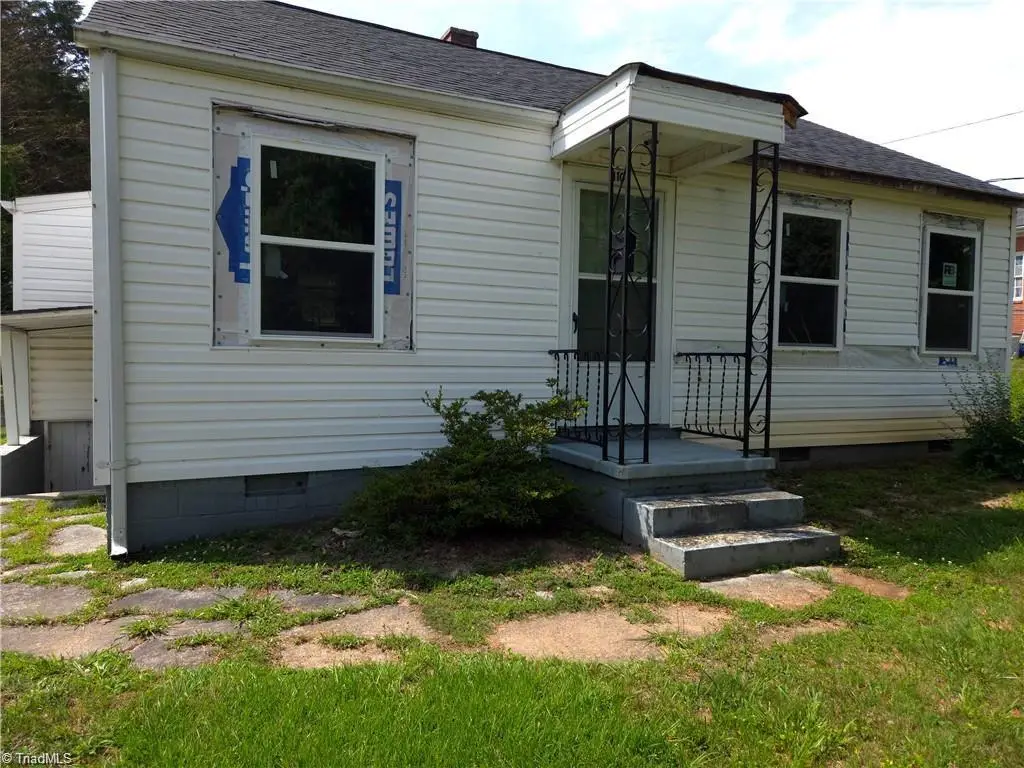 410 Worth Street, Mount Airy, NC 27030 - #1