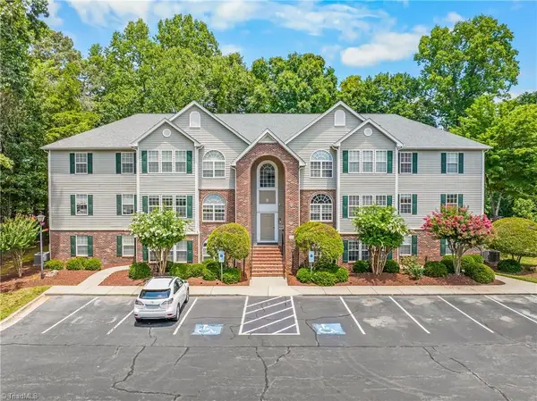 221 Timberline Ridge Court, Winston-Salem, NC 27106