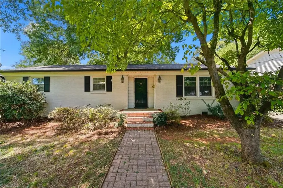 3737 Vandalia Drive, Winston Salem, NC 27104 - #2