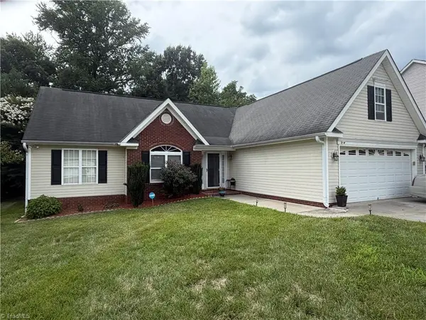 2652 Wynbrook Drive, Winston-Salem, NC 27103