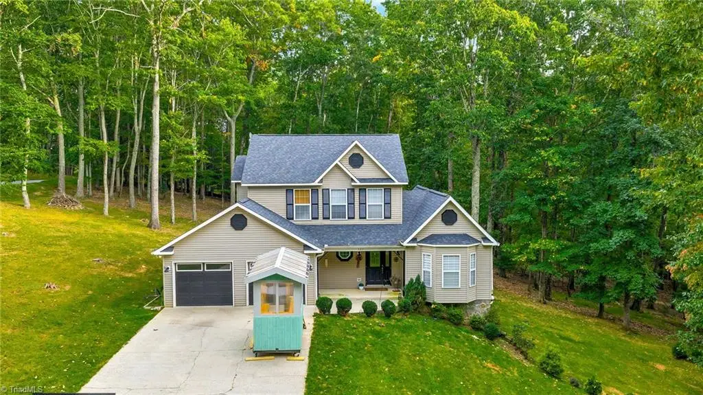 389 Highland Drive, Sparta, NC 28675 - #1