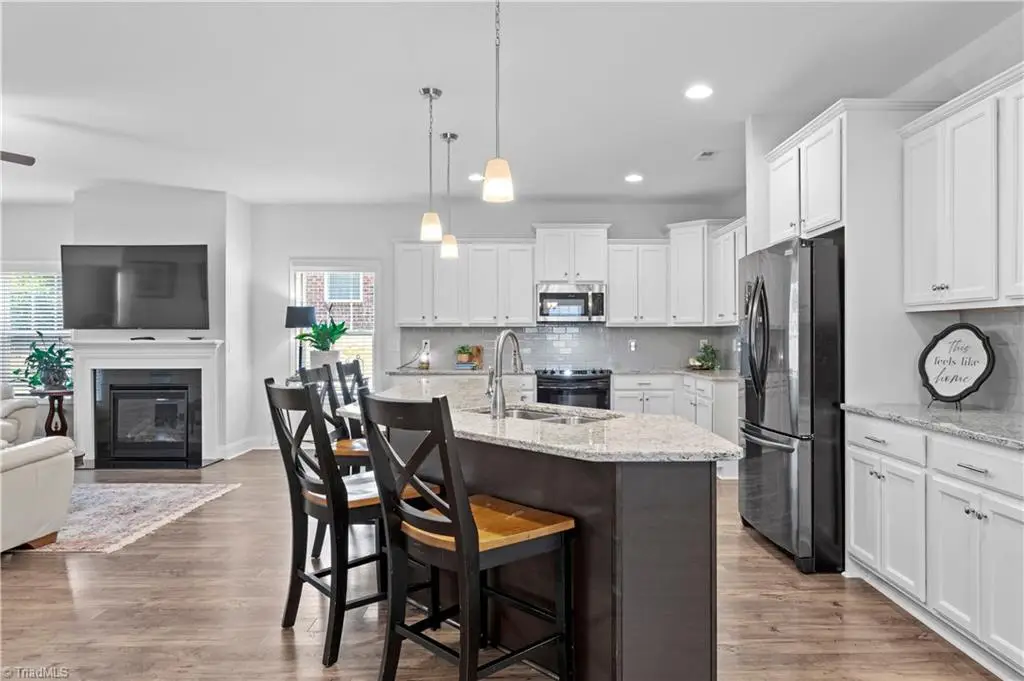 6142 Barrington Oaks Drive, Clemmons, NC 27012 - #1