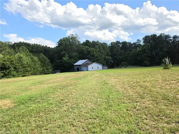 6091 Eaton Road, Walnut Cove, NC 27052