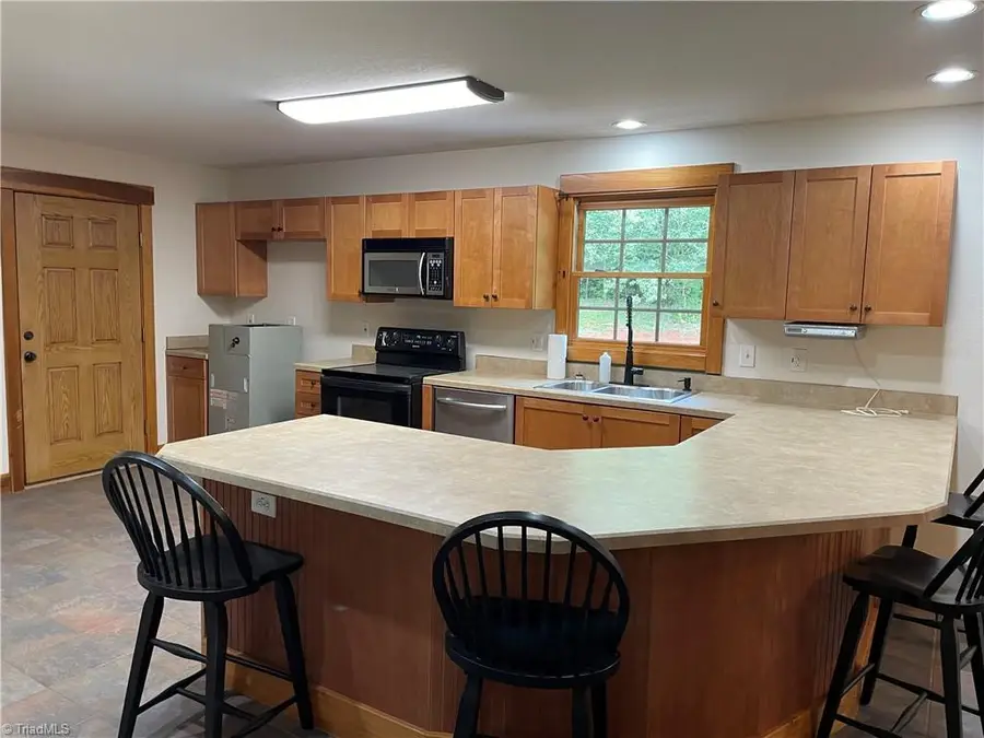 2180 Davis Road, Haw River, NC 27258 - #3