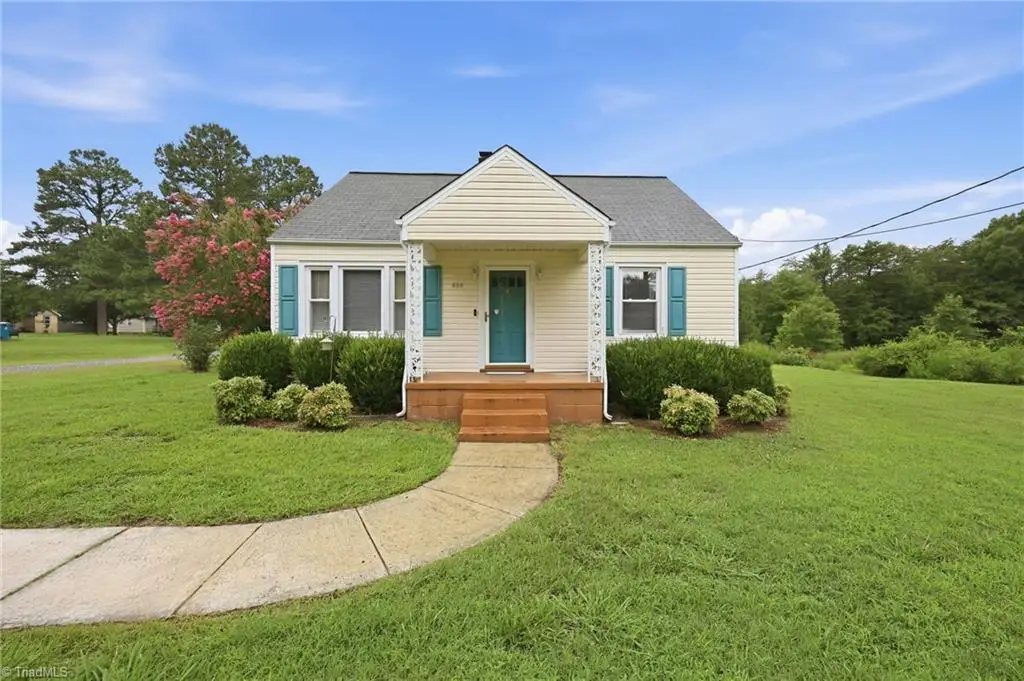404 Glen Raven Road, Burlington, NC 27217 - #1
