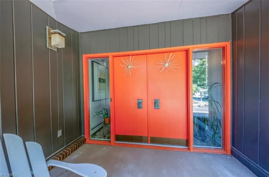116 Maplewood Avenue, Thomasville, NC 27360 - #3