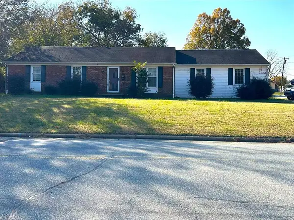 201 E Harden Street, Graham, NC 27253