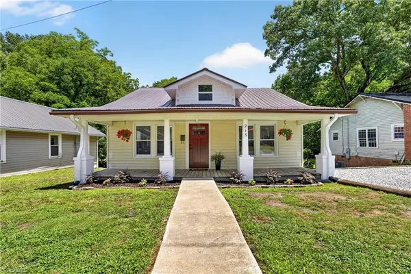 215 Uwharrie Street, Asheboro, NC 27203