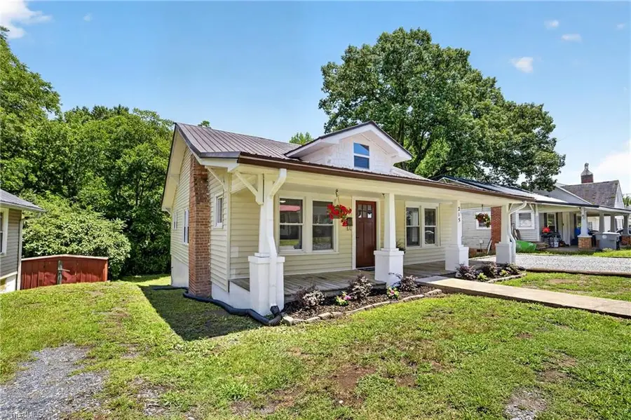 215 Uwharrie Street, Asheboro, NC 27203 - #3