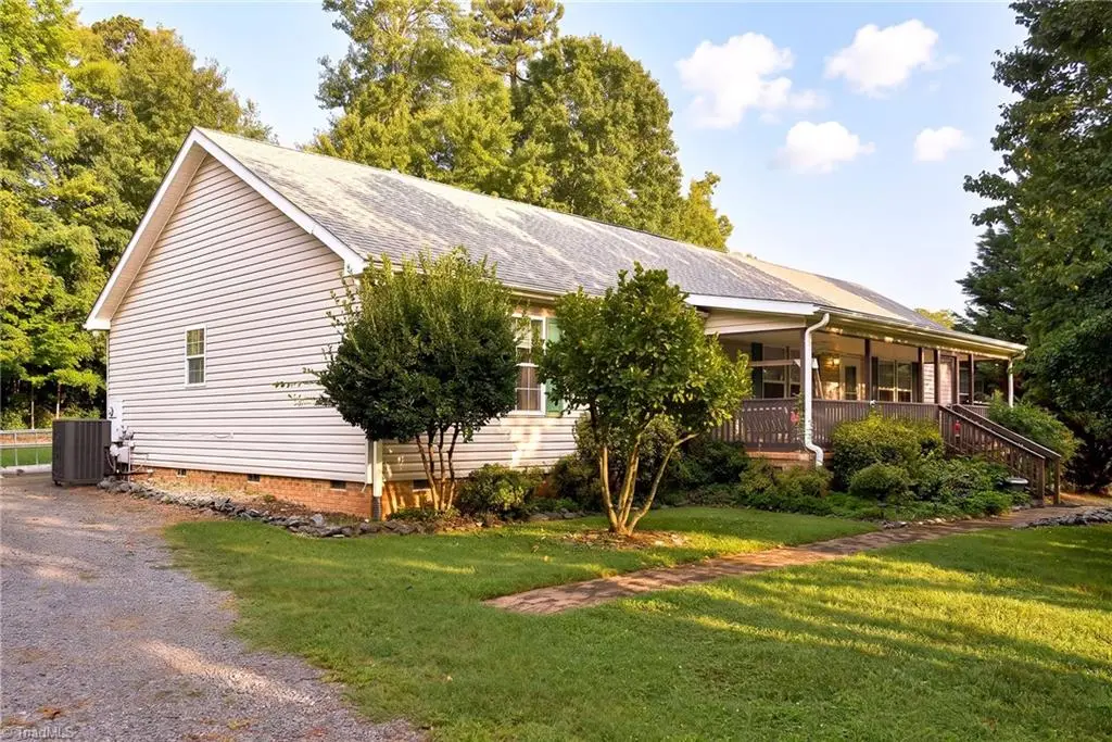 251 Star Light Drive, Lexington, NC 27295 - #1