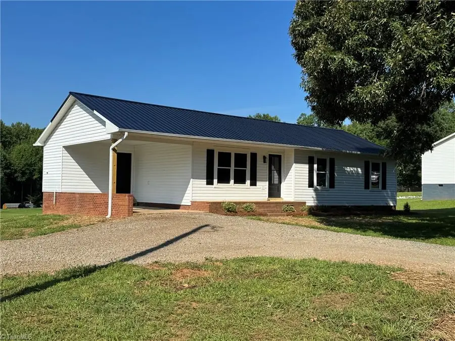 272 Shepps Boat Dock Road, Lexington, NC 27292 - #2