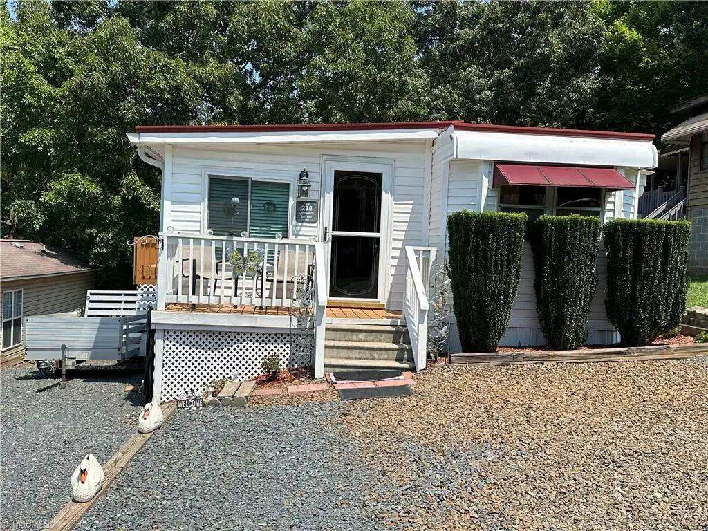 218 Cardinal Drive, New London, NC 28127 - #1