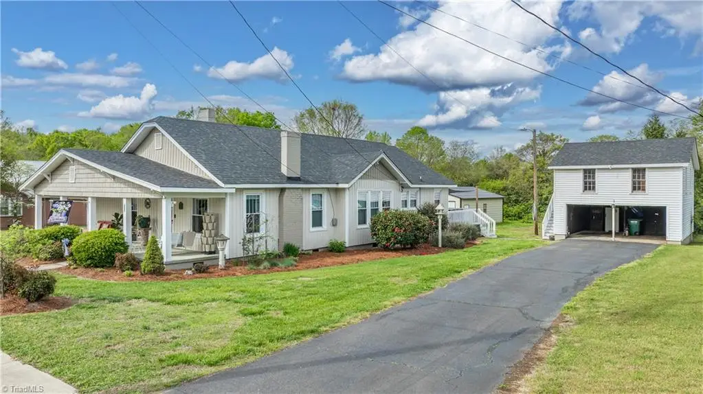 271 N Main Street, Denton, NC 27239 - #1