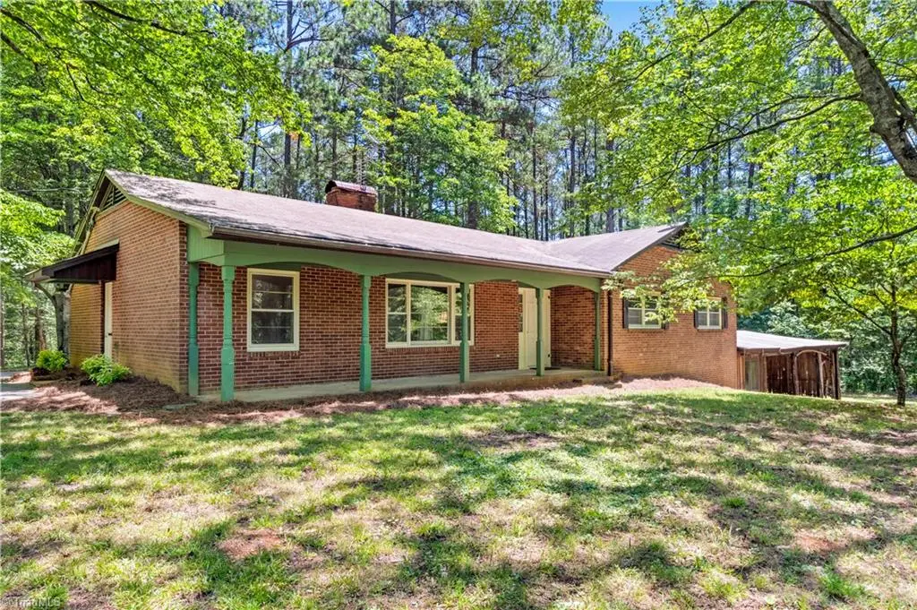 6605 Harrell Drive, Pfafftown, NC 27040 - #1
