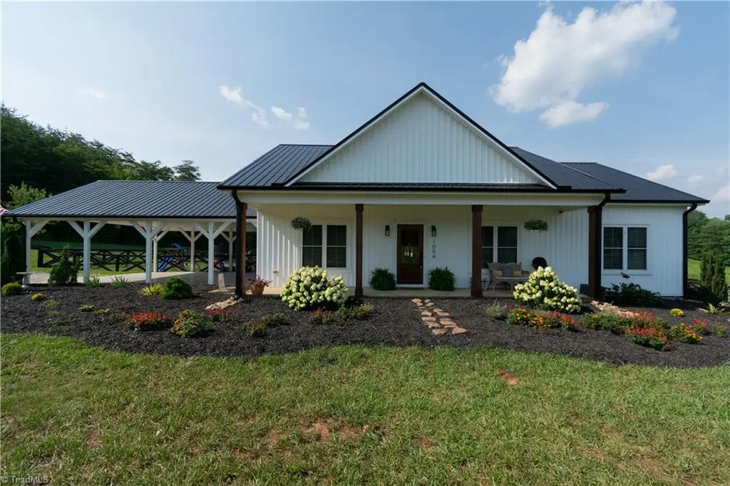 1004 Tilley Farm Road, Pinnacle, NC 27043 - #1