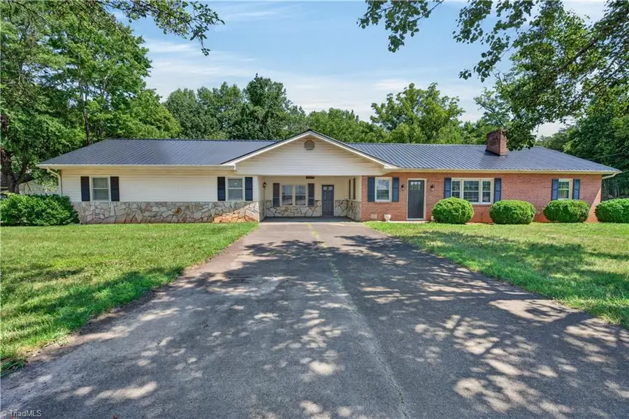 2911 Ararat Hwy, Ararat, VA 24053 - #3