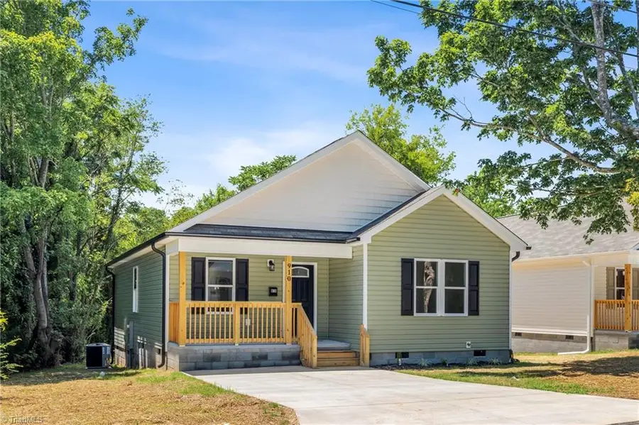 910 Roosevelt Street, Winston Salem, NC 27105 - #2