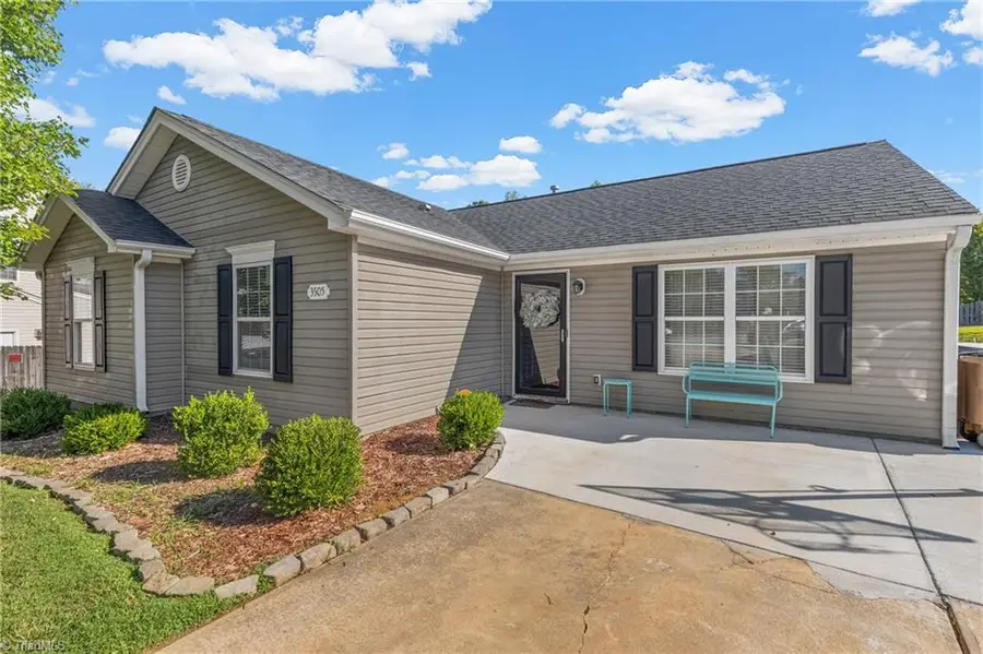 3505 Throughbrook Court, Greensboro, NC 27405 - #2