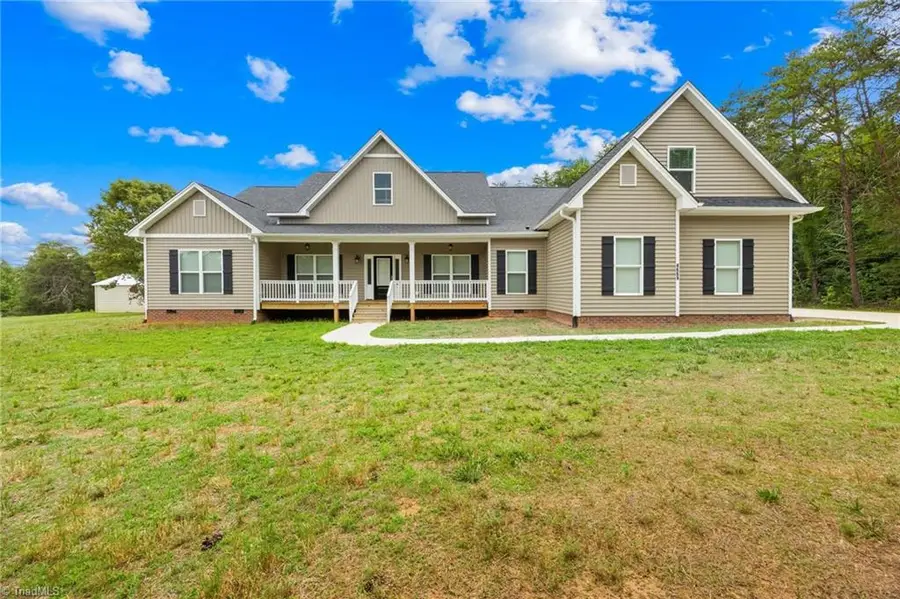 4669 Grooms Road, Reidsville, NC 27320 - #2