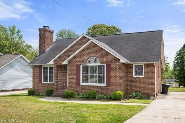 914 Broad Avenue, Greensboro, NC 27406 - #1