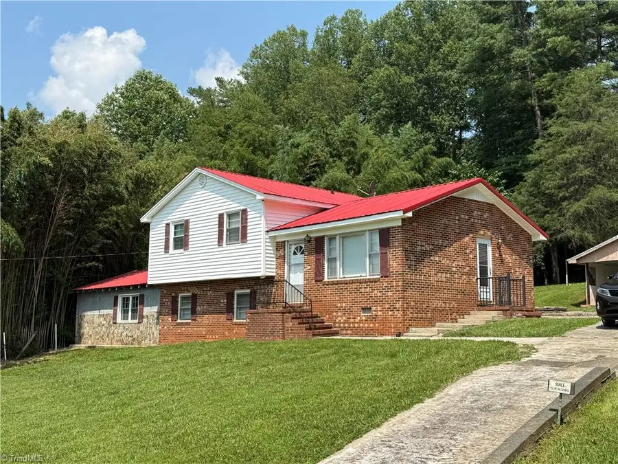 549 Ararat Hwy, Ararat, VA 24053 - #2