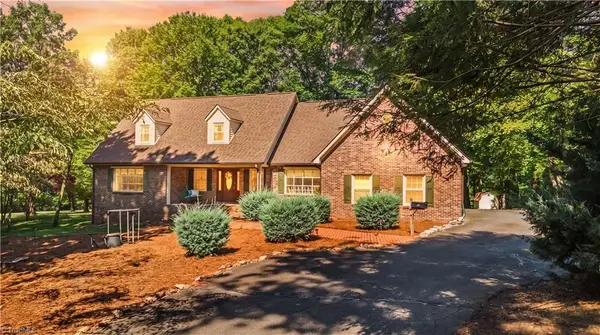 110 Lake Drive, Boonville, NC 27011