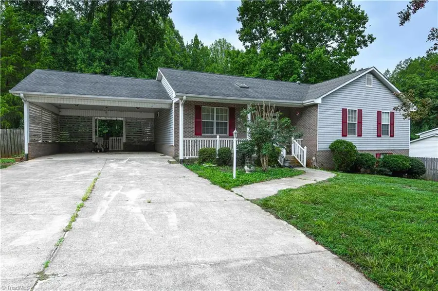 3810 Crickett Lane, Winston Salem, NC 27105 - #2