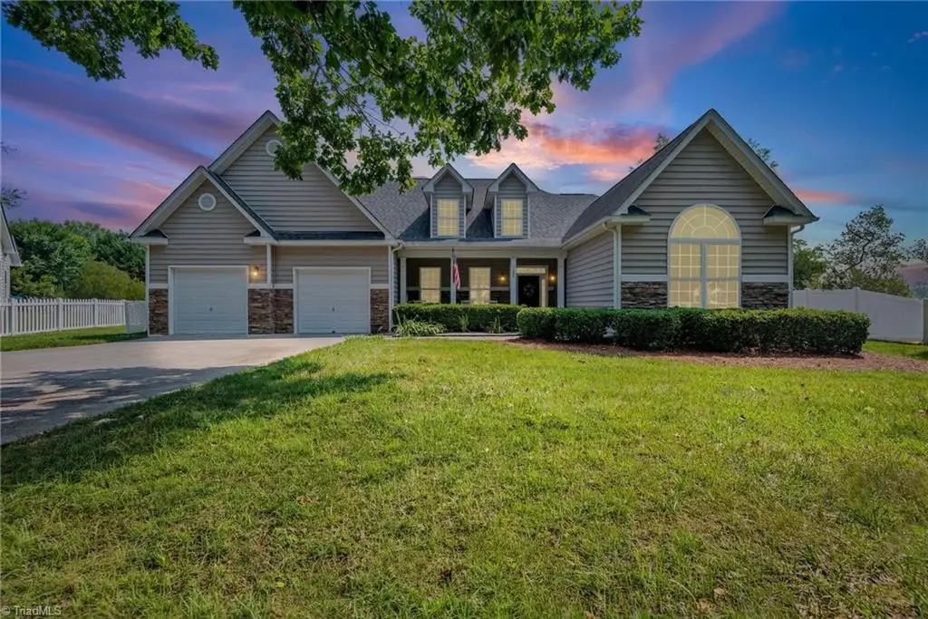 132 Lakepoint Drive, Advance, NC 27006 - #1